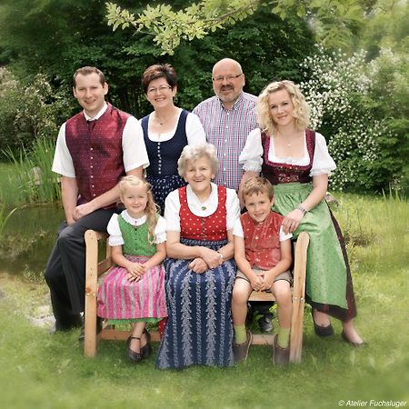 Perbersdorfer Heuriger 호텔 노이호펜암데르입스 외부 사진